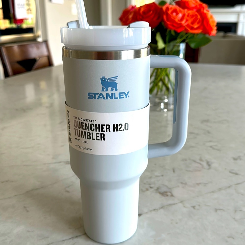 Stanley 40 oz tumbler